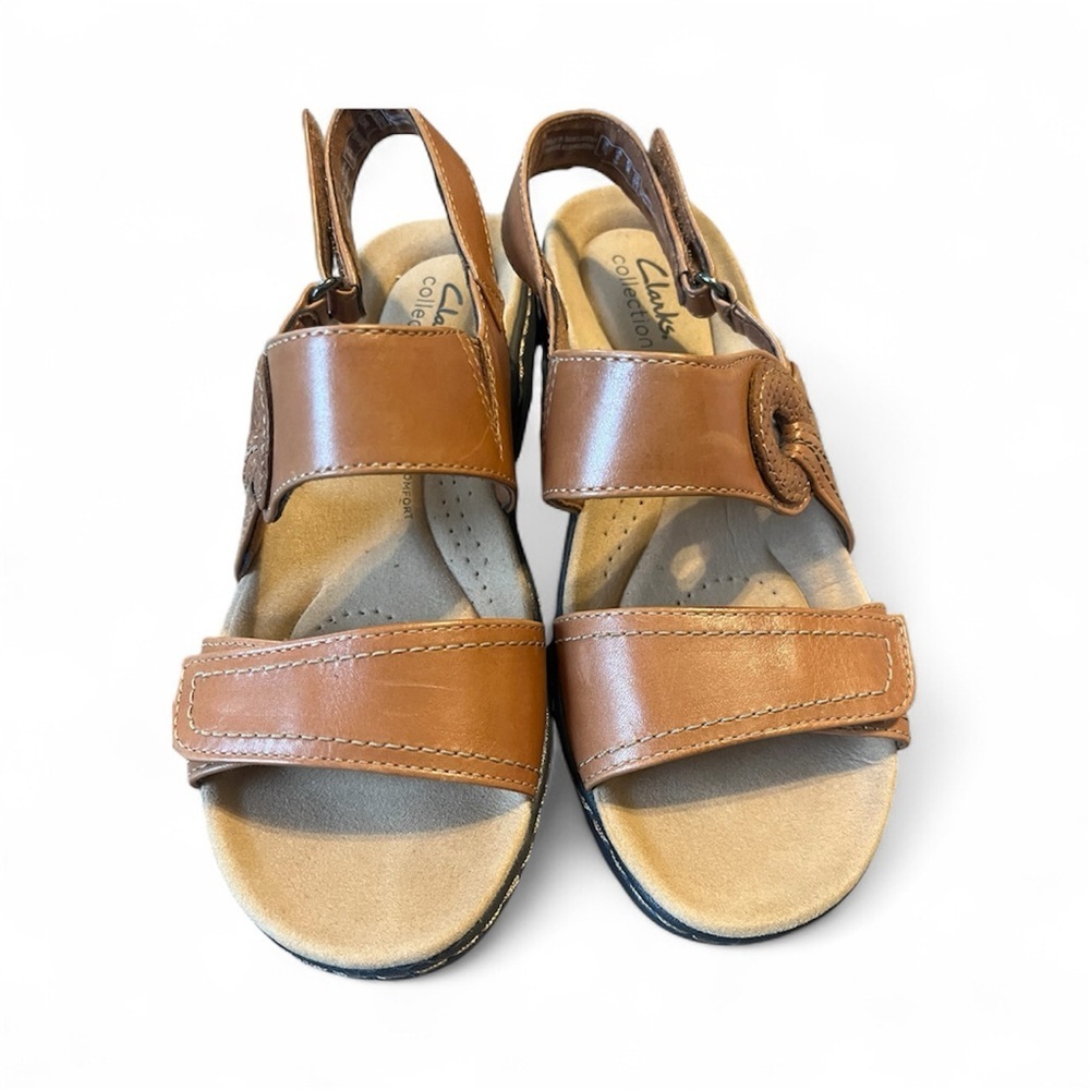 Clarks Women's Tan Leather Sandals gorpcore, outdoor wear, hiking, granola 6